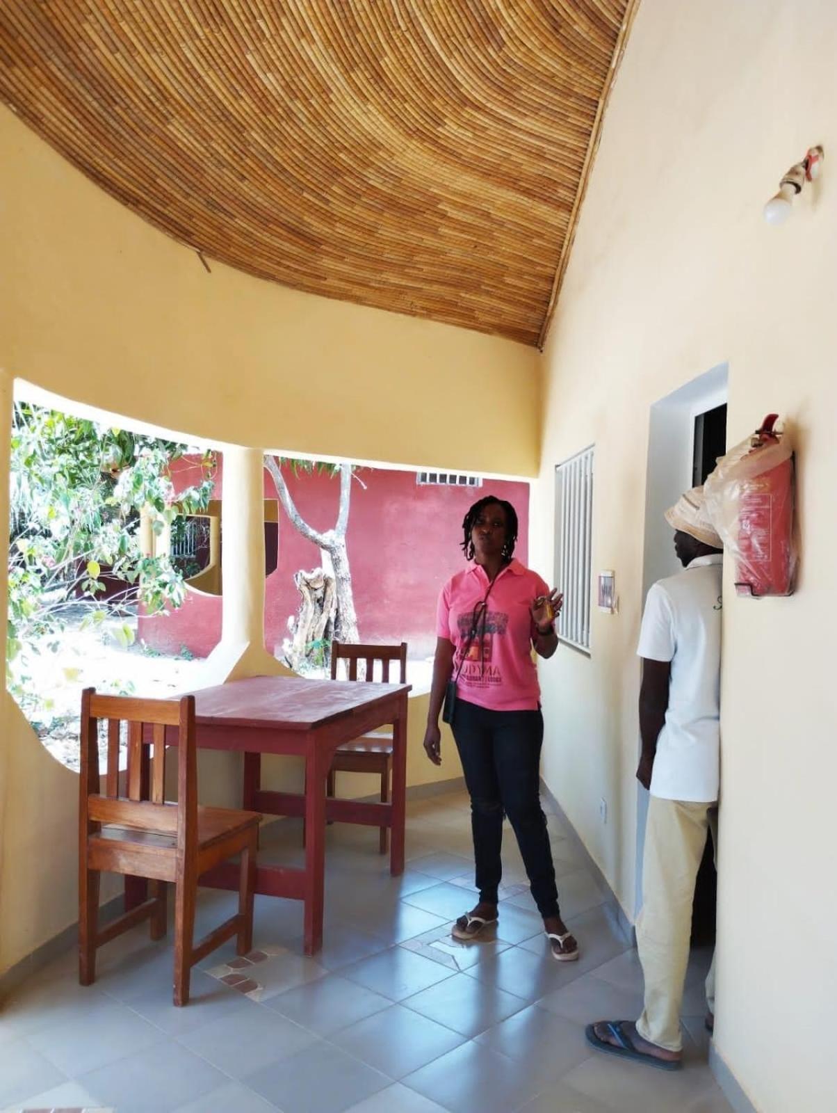 Abene Shudyma Lodge Abémé エクステリア 写真