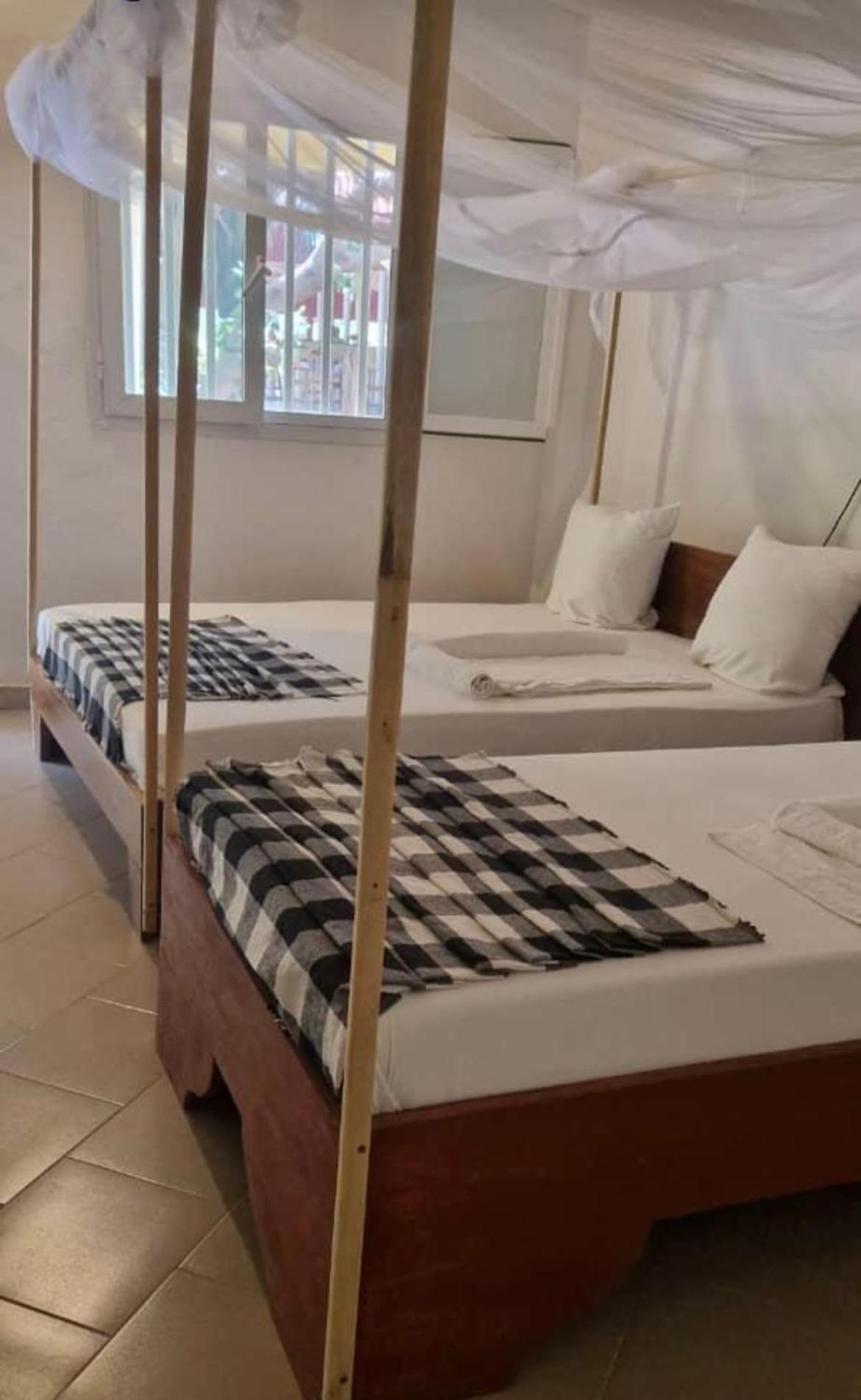 Abene Shudyma Lodge Abémé エクステリア 写真