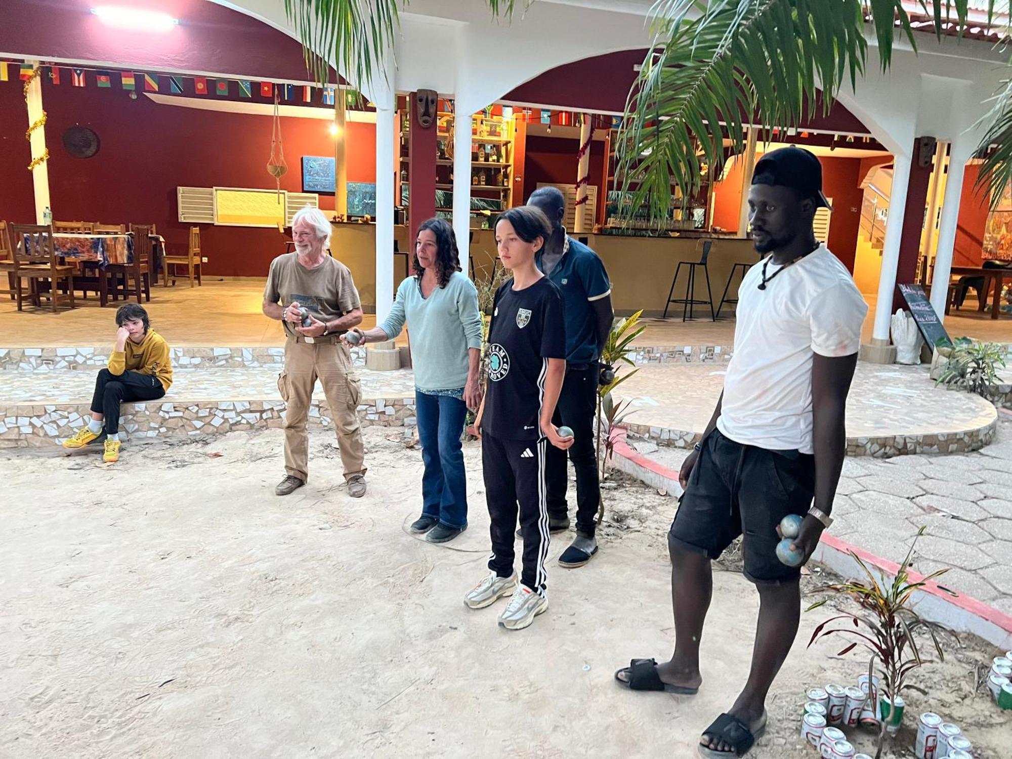 Abene Shudyma Lodge Abémé エクステリア 写真